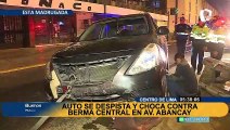 Cercado de Lima: conductor pierde el control y destroza su auto en av. Abancay