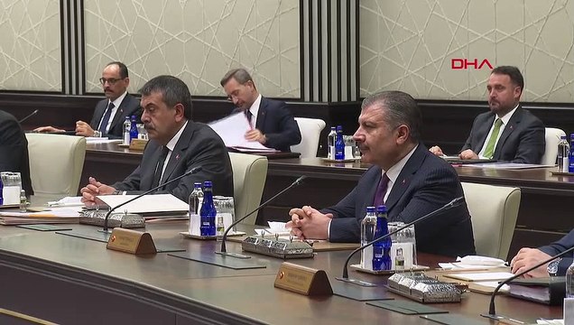 Le cabinet présidentiel se réunit