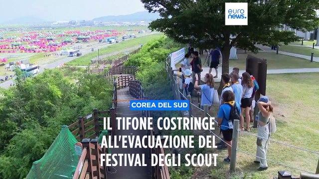 La Corea del Sud evacua decine di migliaia di scout per l'arrivo del tifone Khanun