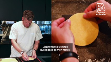 FEMME ACTUELLE : Les conseils de Yann Couvreur pour faire un gâteau avec un enfant