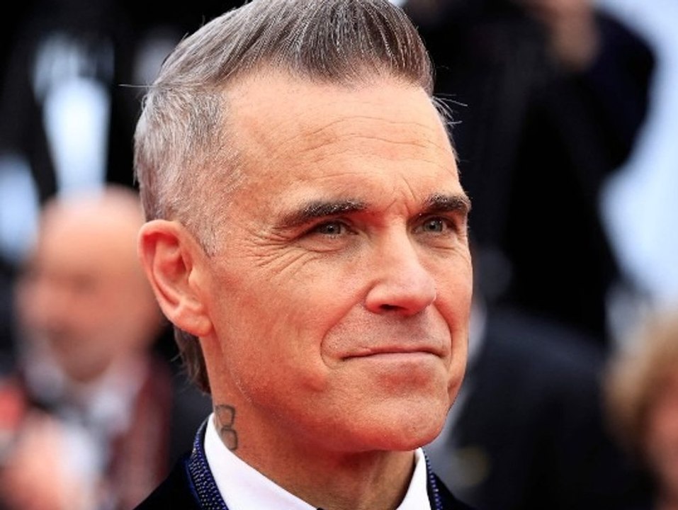 Unterzieht sich Robbie Williams bald einer Schönheitsoperation?
