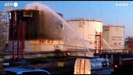 "Schiaffo a Putin", colpita una nave nella base russa