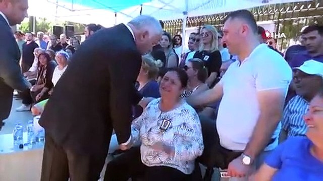 Les lamentations des proches des policiers décédés d'une crise cardiaque étaient déchirantes