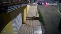 Imagens mostram momento que homem é morto a tiros por causa de atropelamento de cachorro vira-lata em Ribeirão das Neves