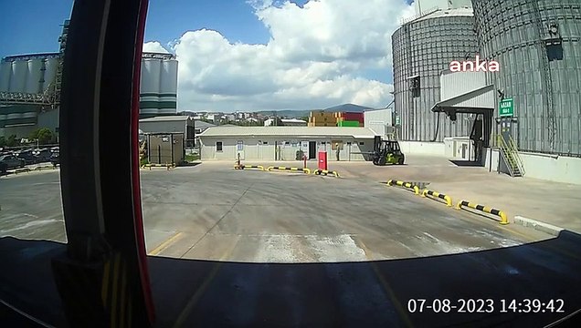 Kocaeli Derince Limanı patlama anı (VİDEO)