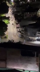 Moradores registram troca de tiros na avenida Vasco da Gama