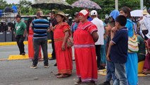 Indígenas bloquean la carretera Interamericana en Panamá para exigir mejoras en sus comunidades