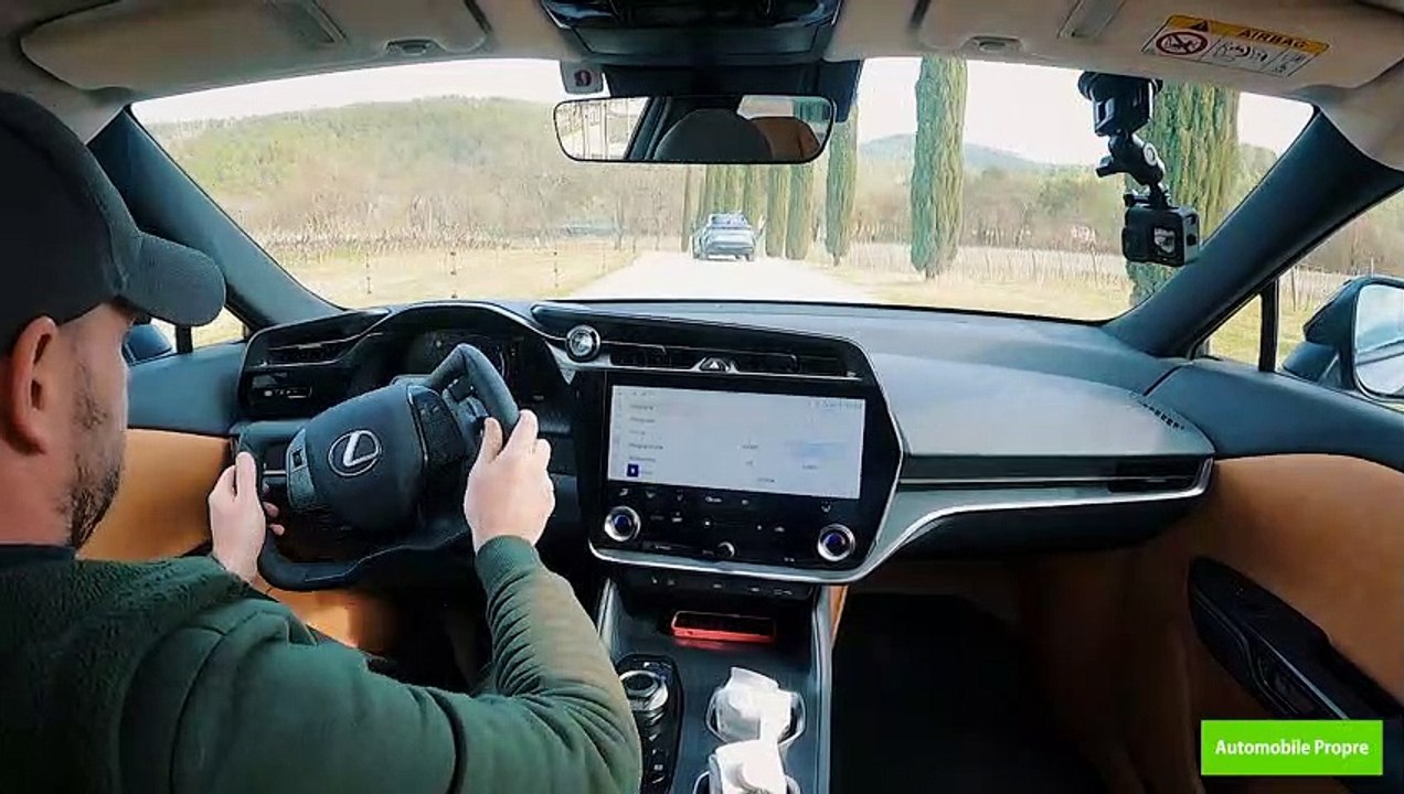 Volant papillon : enfin un vrai volant de F1 pour la route ?