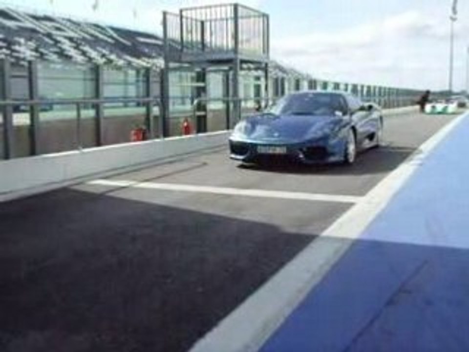 Porsche Ferrari Magny-Cours (33385)