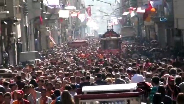 Kamuoyu anketinde çarpıcı sonuç! Vatandaşların yüzde 70'i ekonomi ve hayat pahalılığından dert yandı