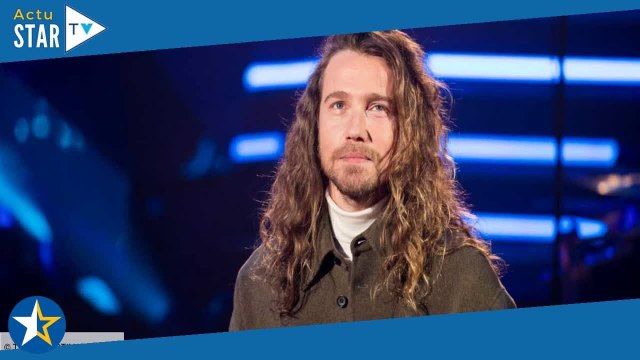 Julien Doré rassuré : le chanteur partage des nouvelles réjouissantes de la convalescence de son chi