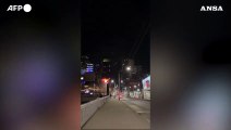 Scia luminosa nel cielo di Melbourne, probabilmente detriti di un razzo russo