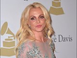 Britney Spears : ses ex, Colin Farrell et Justin Timberlake, font retarder la sortie de ses mémoir