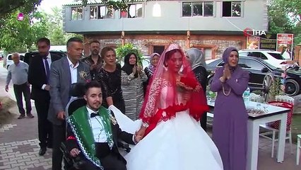 Bedensel engelli Alihan ile Filipinli gelinin aşkı engel tanımadı