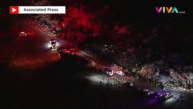 2 Helikopter Pemadam Kebakaran Bertubrukan Saat Bertugas