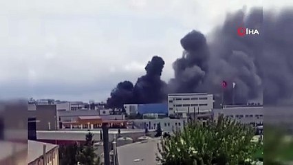 Incendie d'usine à Şekerpınar Çayırova