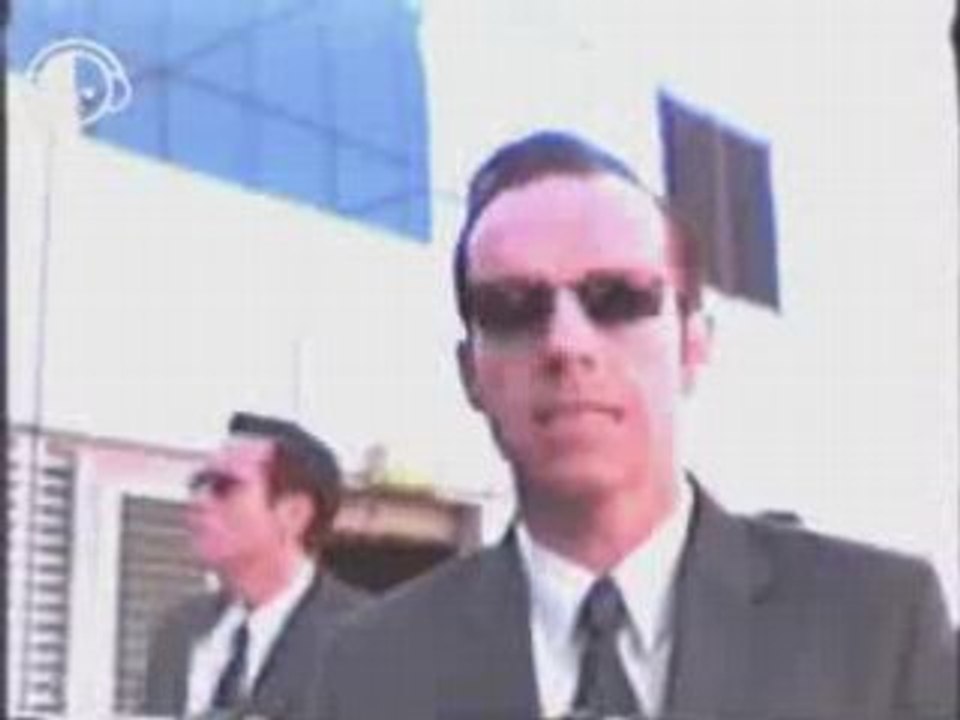 Budweiser Wazzup - The Matrix (1)