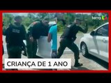 Policial quebra vidro de carro para resgatar bebê em Belém (PA)