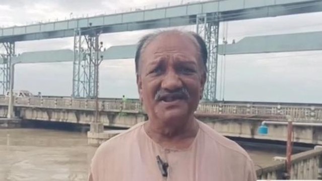 सुपौल: कोसी बराज से 2.23 लाख क्यूसेक पानी का डिस्चार्ज, खोले गए 27 फाटक, अलर्ट जारी