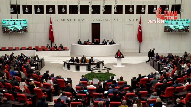 Le vice-président du groupe CHP, Burcu Köksal, a critiqué l'abattage d'arbres lors de l'Assemblée générale de la Grande Assemblée nationale de Turquie.