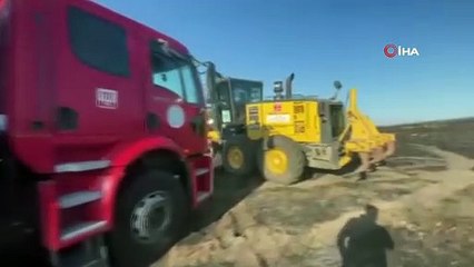 250 acres de terres agricoles et de champs de tournesol ont été détruits