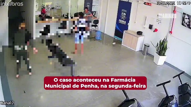Mulher faz quebradeira e agride servidores públicos