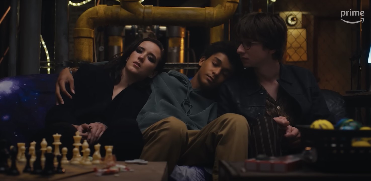 À découvert (Prime Video) : la bande-annonce de la nouvelle série adaptée des romans d'Harlan Coben