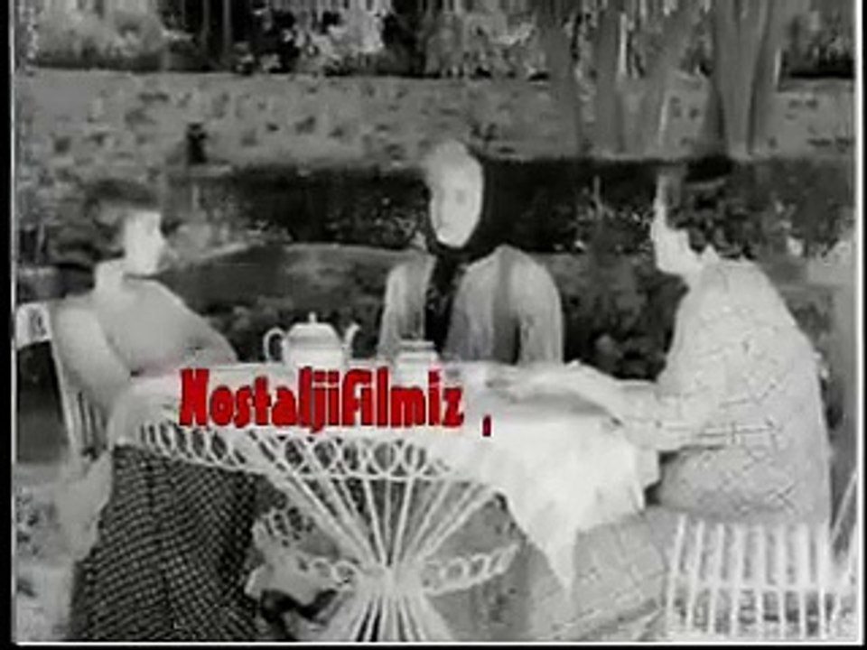 Bir Dilim Ekmek ( Gülistan Güzey ) Film izle2