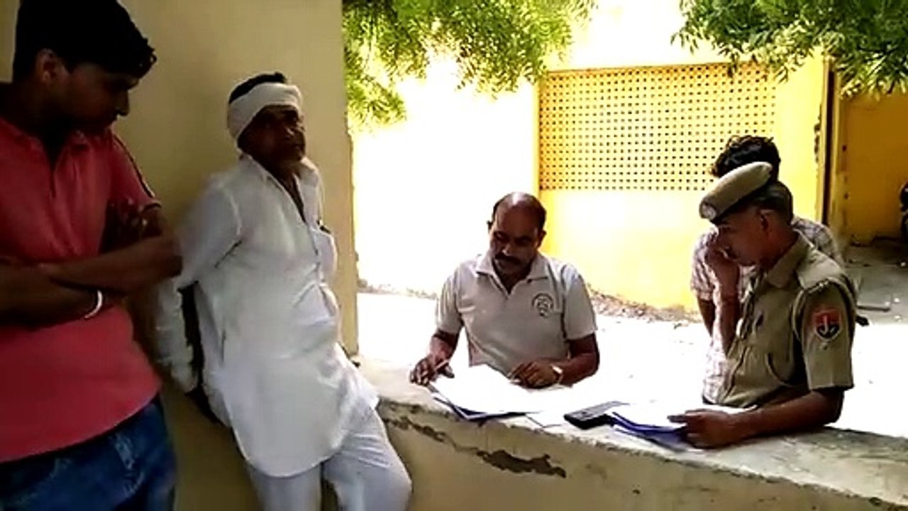 सडक़ दुर्घटना में ट्रैक्टर चालक की मौत
