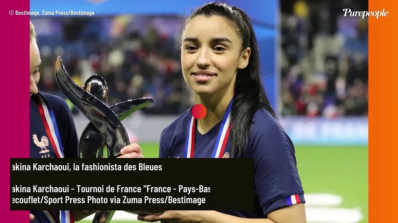 PHOTOS Gucci, Louis Vuitton... : Sakina Karchaoui, atout charme des Bleues et accro au shopping