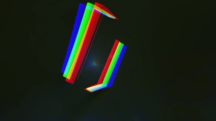 Genç kadının diz çöküp evlenme teklifi ettiği anlar