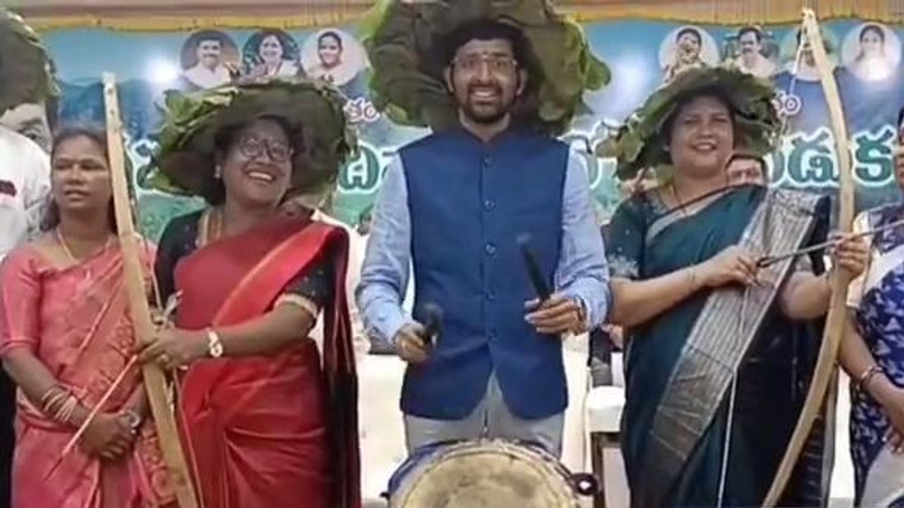 అల్లూరి జిల్లా: ఆదివాసీ దినోత్సవం వేడుకలు షురూ.. ఆకట్టుకున్న అధికారుల గెటప్