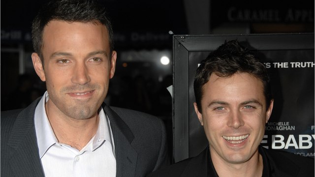 VOICI - Casey Affleck : quelles sont ses relations avec son grand frère Ben Affleck ?