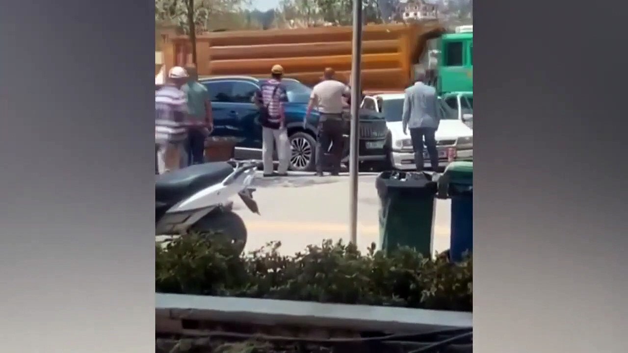 Le maire a eu un accident avec Togg, qu'il regardait
