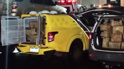 PM apreende quase 3 toneladas de maconha em depósito