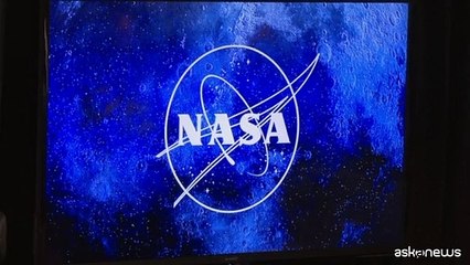 Spazio, l'equipaggio della missione lunare Artemis 2 in visita all'astronave Orion