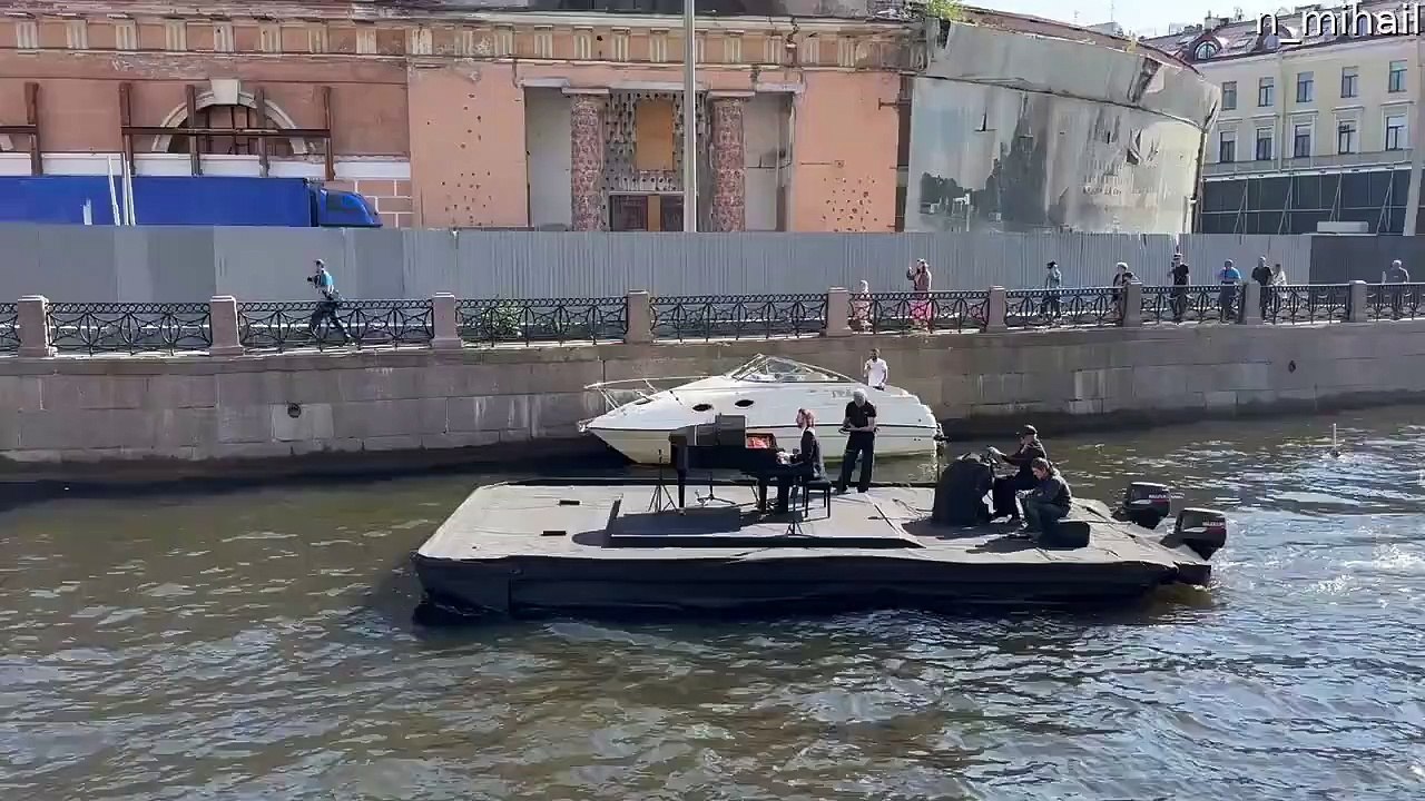 Concert de piano flottant