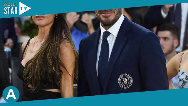 Victori, David, Cruz et Harper Beckham en vacances des moments qui décoiffent, Victoria surprend !