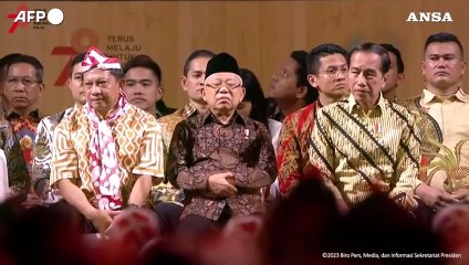 La piu' grande performance di angklung, l'Indonesia stabilisce il record mondiale