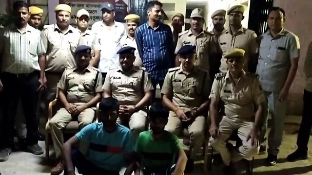 दोनों आरोपी बैखोफ थे,एक माह से कोटा पुलिस तलाश रही,30 हजार में खरीदी थी पिस्टल
