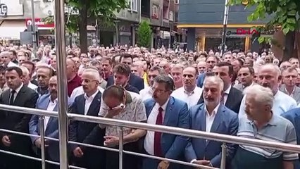 Le ministre des Transports Abdulkadir Uraloğlu a assisté aux funérailles de la mère de Muhammet Balta