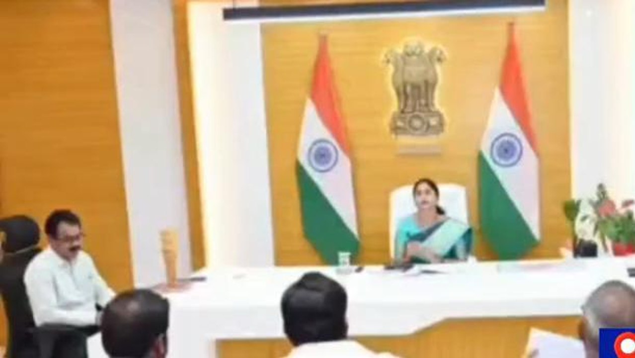 తూర్పు గోదావరి జిల్లా: నేతలతో కలెక్టర్ కీలక సమీక్ష