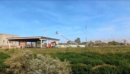 Скачать видео: Incidente sul lavoro a Santa Croce: operaio muore nella vasca del depuratore