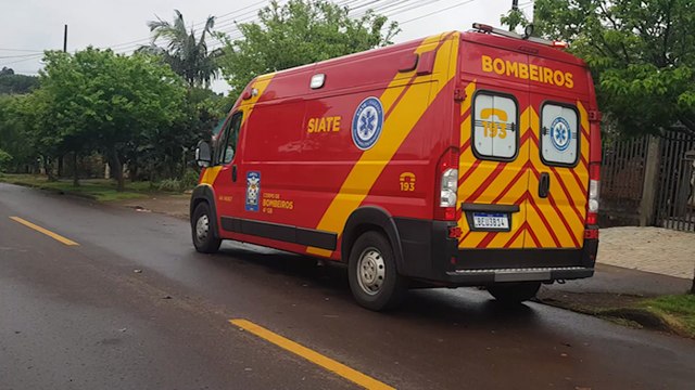 Siate atende vítima de queda no Bairro Cataratas