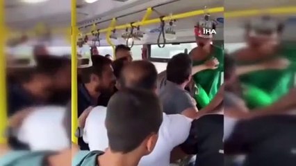 Metrobüste yer verme kavgası: Uçan tekmeler havada uçuştu