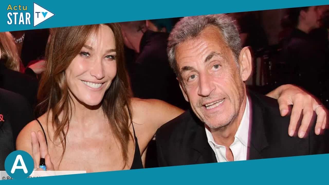 Carla Bruni, Nicolas Sarkozy et leur fille Giulia  les photos de leurs vacances paradisiaques en Gr