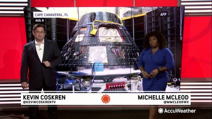 NASA's Artemis astronauts get their 1st look at the capsule that will carry them around the moon