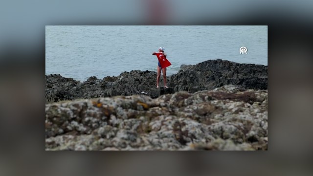 Aysu Türkoğlu, Kuzey Kanalı'nı yüzerek geçen ilk Türk kadın ve en genç sporcu oldu