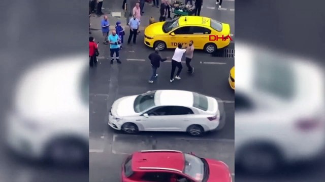 Kadıköy’de taksici dehşeti! Taksimetre uyarısı çılgına döndürdü