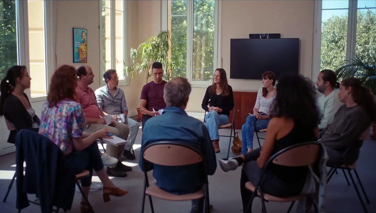 Toni en famille Trailer OV